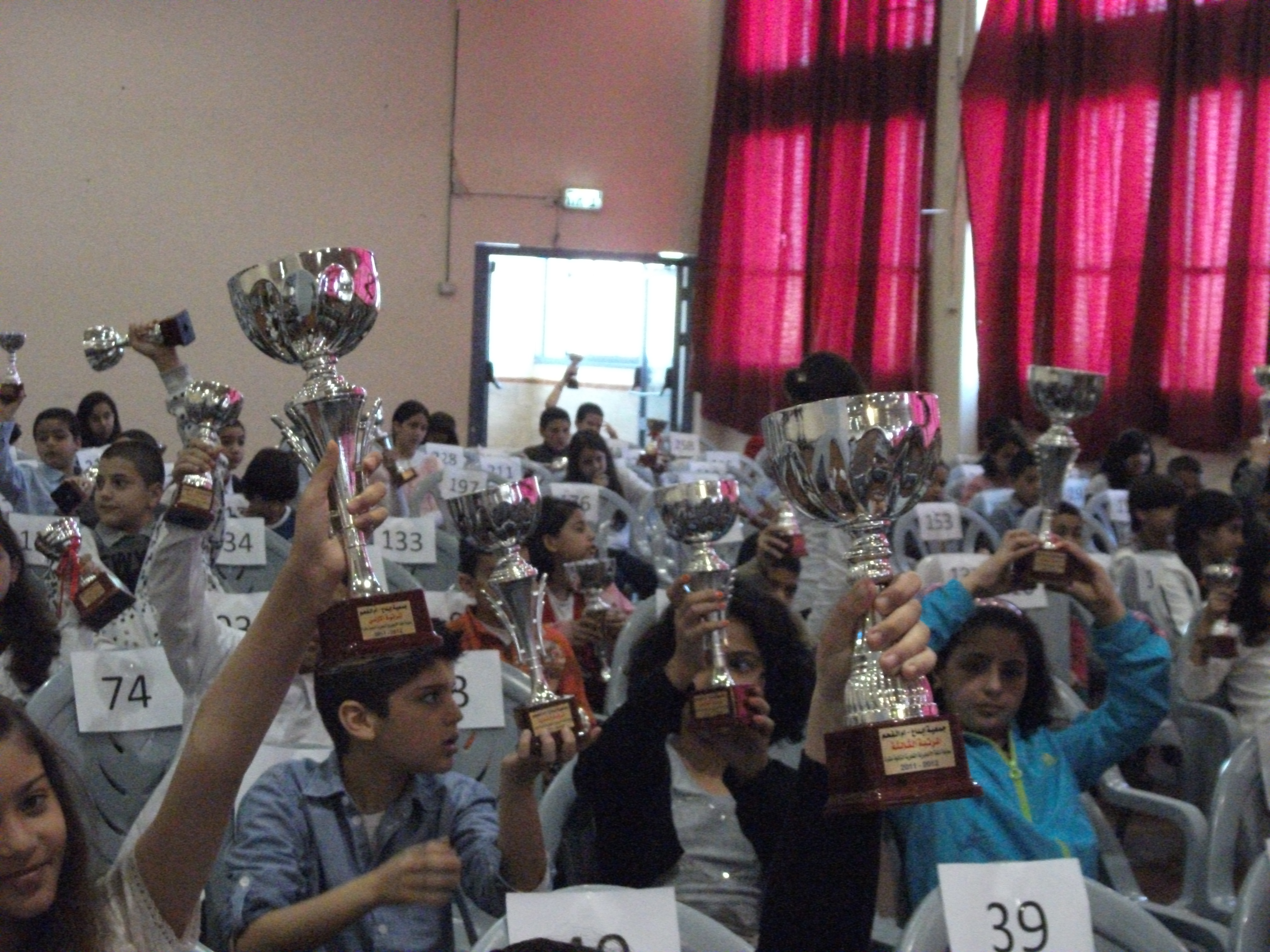 تقرير وصور تكريم الفائزين ببطولة اللغة الانجليزية القطرية الثانية عشرة